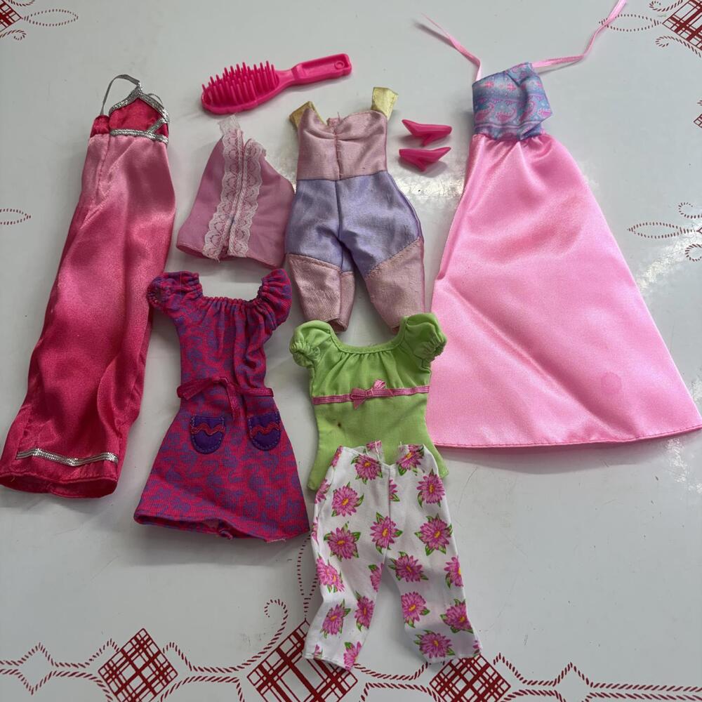 Barbie accessory bundle #2